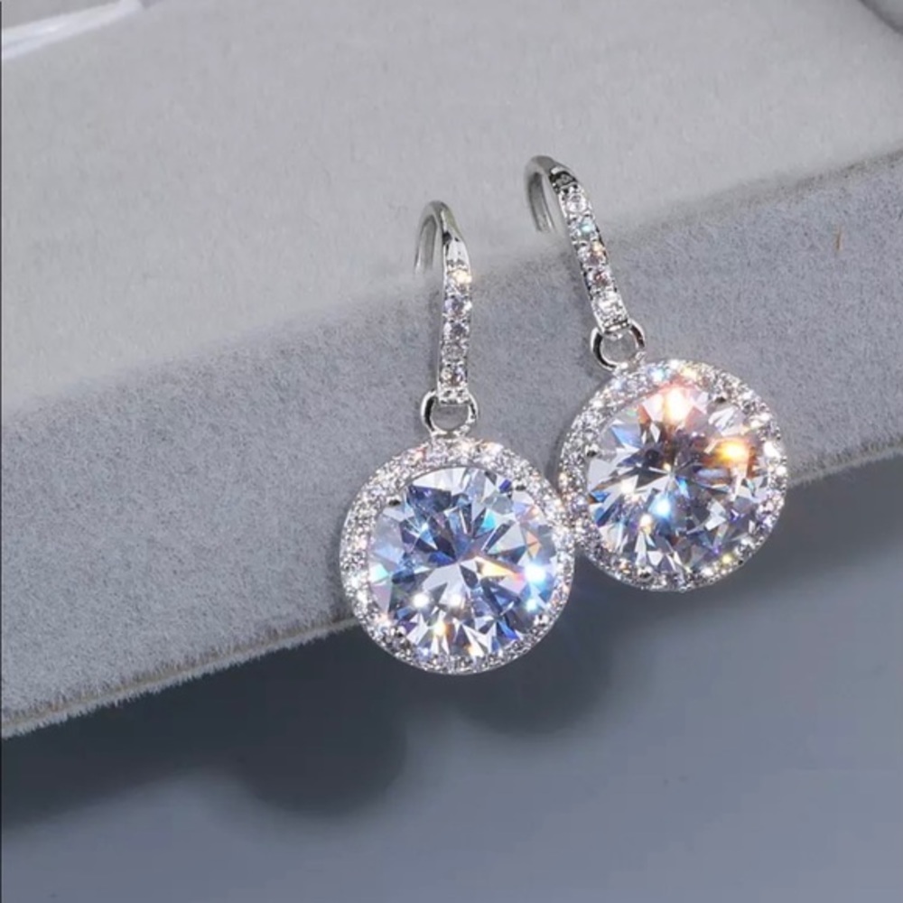 AAA CUBIC ZIRCONIA DROP EARRINGS - Picture 3 of 7